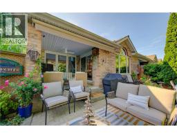 76 CANDLE Crescent - 40