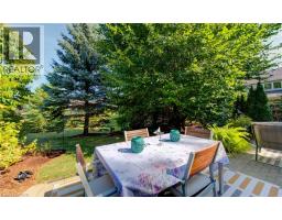 76 CANDLE Crescent - 44