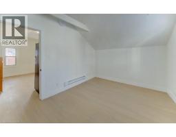 190 LANCASTER Street E - 13