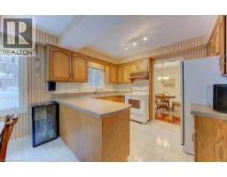 32 BROOKVIEW Court - 16