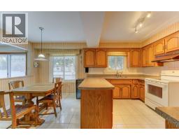 32 BROOKVIEW Court - 18