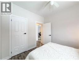 239 HAMILTON Street - 21