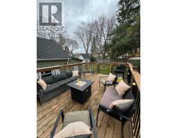 239 HAMILTON Street - 32