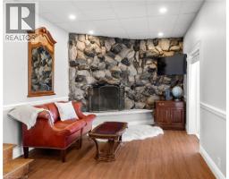 339 GLENRIDGE Drive - 32