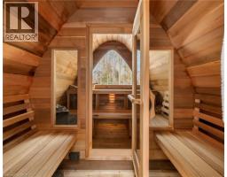 339 GLENRIDGE Drive - 39