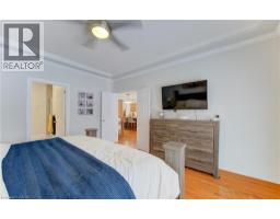 200 DEARBORN Boulevard - 19