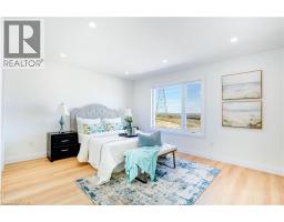 2572 CONSTANCE Avenue - 8