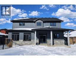 46 STONEBRIDGE Place - 3