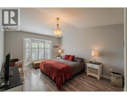 19 SOMERSET Drive UnitNo. 16 - 15