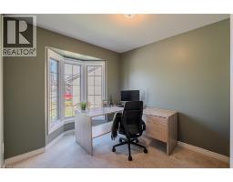 19 SOMERSET Drive UnitNo. 16 - 19