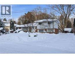 167 FALLINGBROOK Drive - 2