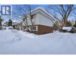 167 FALLINGBROOK Drive - 3