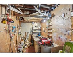 167 FALLINGBROOK Drive - 34