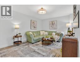 6 ARDWOOD Place - 18