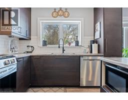 32 NICHOL Street W - 10