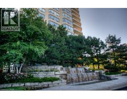 6 WILLOW Street UnitNo. 2203 - 33