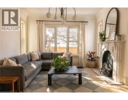 23 CENTRE Street - 12