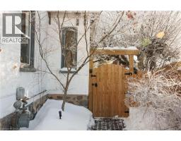 23 CENTRE Street - 3