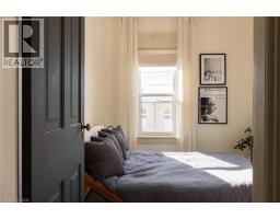 23 CENTRE Street - 30