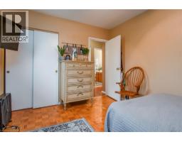 39 SECORD Avenue - 30