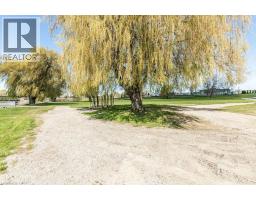 3 COPPER BEECH Drive - 31