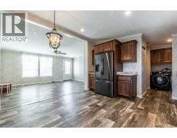 3 COPPER BEECH Drive - 9