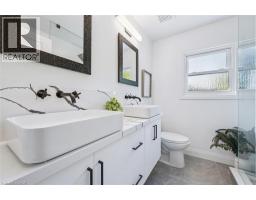 66 TRINITY Street - 23