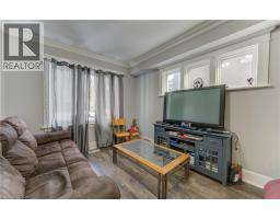 61 WATERLOO Street - 11