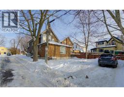 61 WATERLOO Street - 32