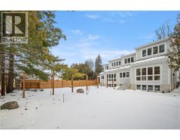 82 CHALMERS Street N - 50