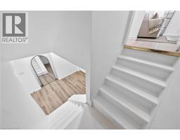 243 HIGHVIEW Drive - 33