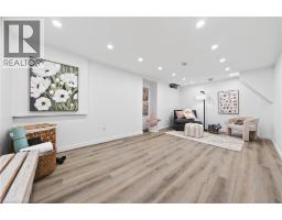 243 HIGHVIEW Drive - 39