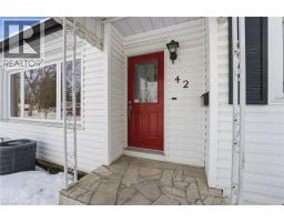 42 GILBERT Avenue - 3