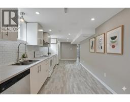 74 BAKERSFIELD Drive - 20