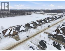 525 KROTZ Street E - 6