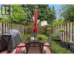 211 VERONICA Drive UnitNo. 26 - 26