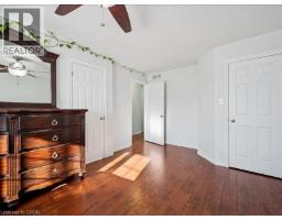 82 RALGREEN Crescent - 19