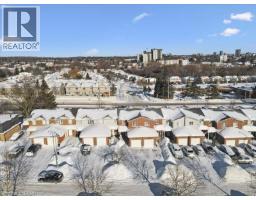 82 RALGREEN Crescent - 27