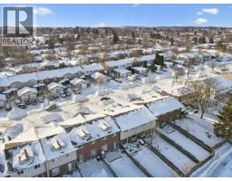 82 RALGREEN Crescent - 28