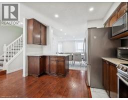 82 RALGREEN Crescent - 8