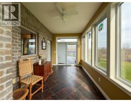 14 EAST Street S - 12