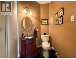 14 EAST Street S - 16