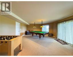 14 EAST Street S - 21