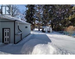 30 WILLIAMS Street - 16