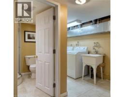 30 WILLIAMS Street - 30