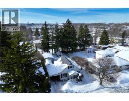 30 WILLIAMS Street - 44