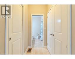 23 MACNEIL Court - 17