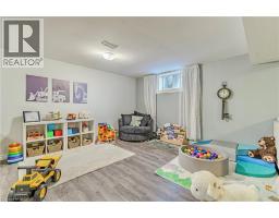 23 MACNEIL Court - 21