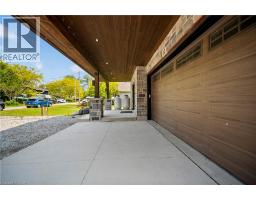 12 PARK LANE Crescent - 13