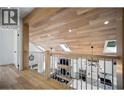 12 PARK LANE Crescent - 36